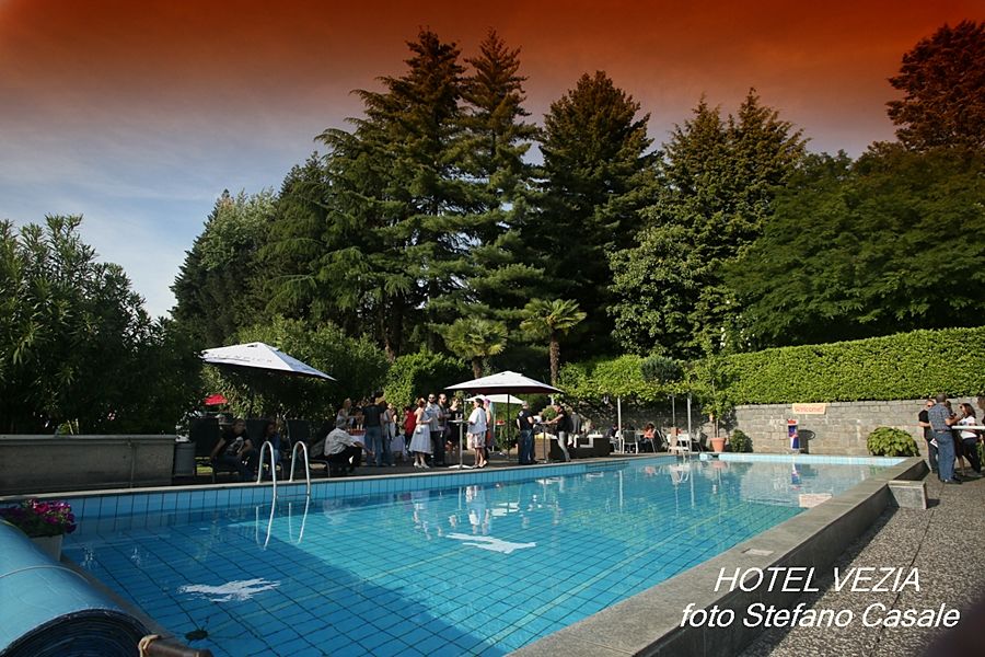 Hotel Vezia Lugano Bagian luar foto
