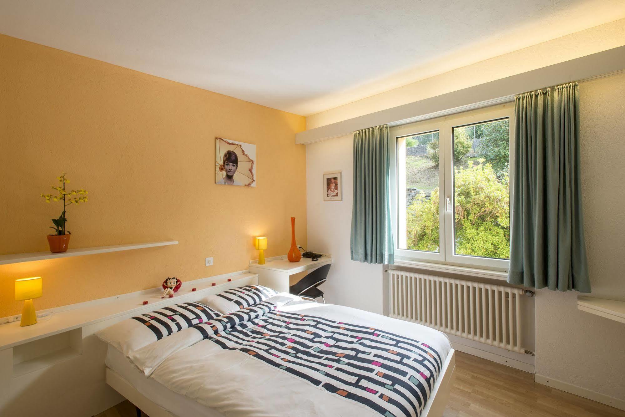 Hotel Vezia Lugano Bagian luar foto
